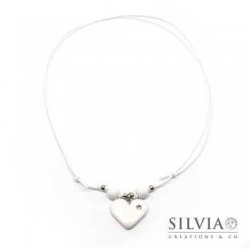 Collana cordino cerato con cuore bianco