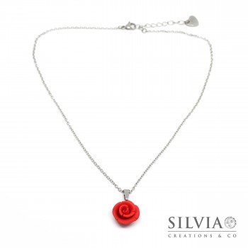 Collana girocollo con catenina in acciaio e rosa rossa